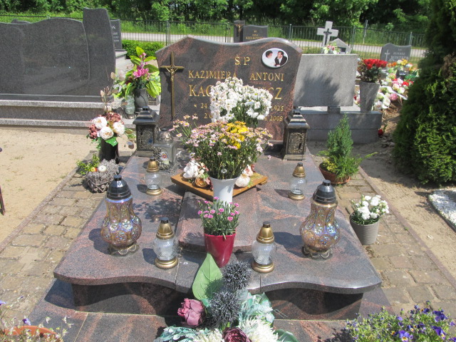Grób KAZIMIERA KACZANOWICZ