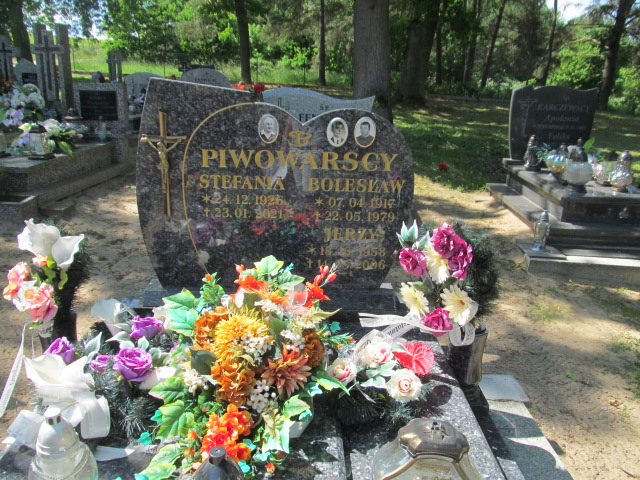 Grób Stefania Piwowarska