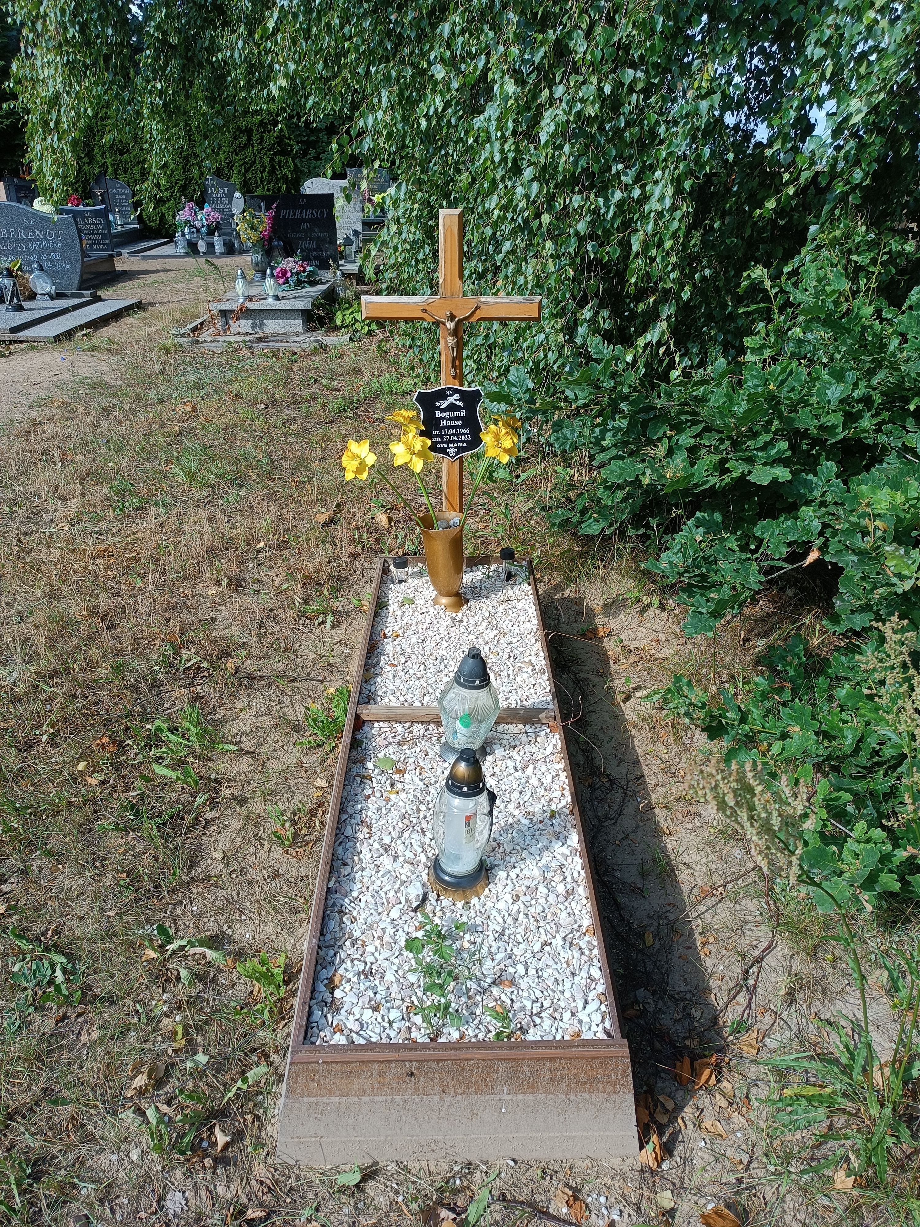 Grób Bogumił Haase